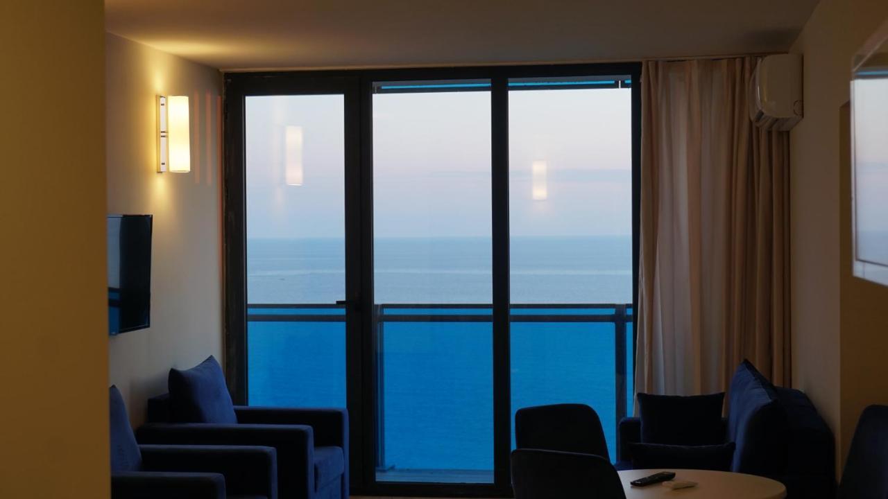 Aparthotel Trip Batumi Exterior foto